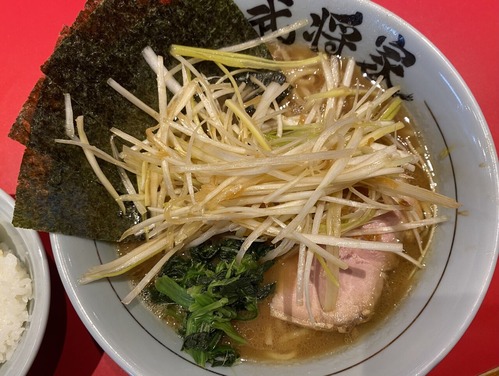 �����ͥ�