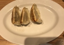サービス餃子