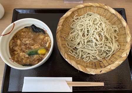 ����줻����