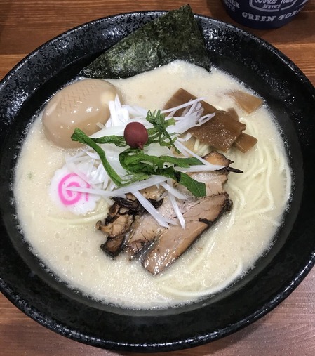 クリーミー豚骨