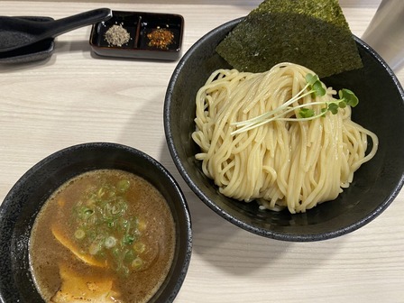 �����Ĥ��ͣ�