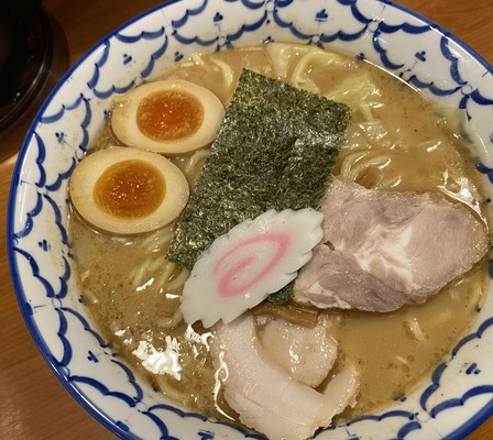 ������ڤ���