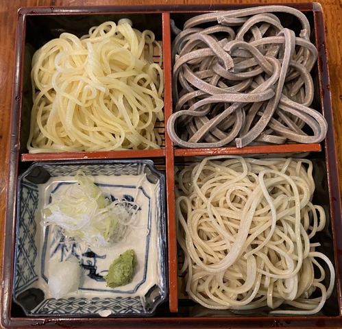 ��������