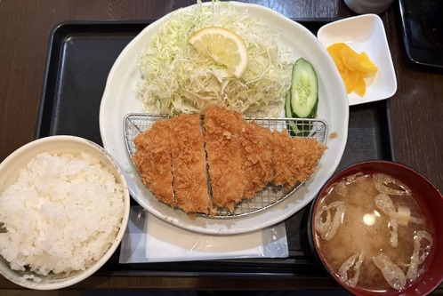 ロースかつ定食