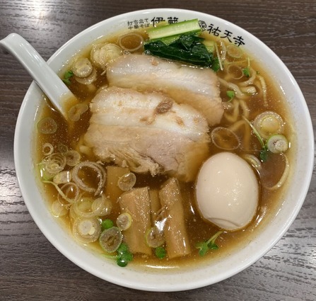 �Ǥ�Ω����ڤ���