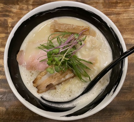 �Ϸ�����