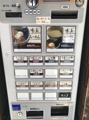 ���䵡