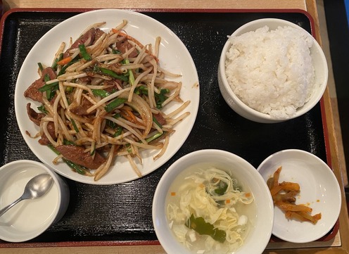 �˥����꿩