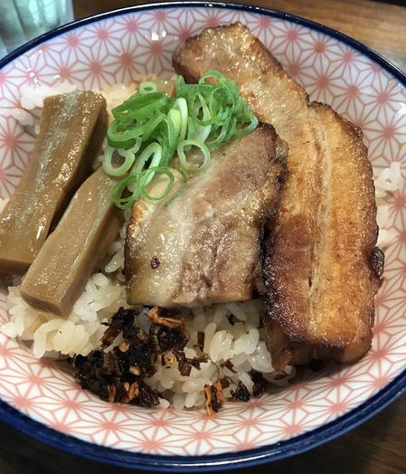 チャーシュー丼