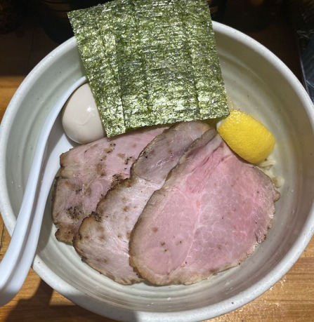 �������Ĥ����