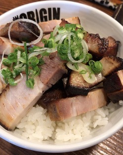 ���ڤ���