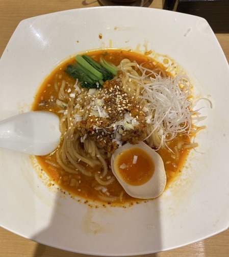 汁なし担々麺