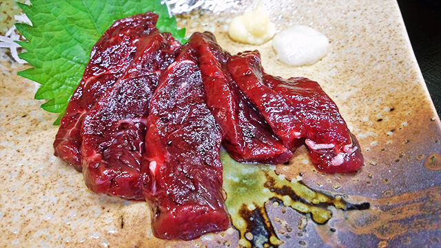 成増 食堂 居酒屋 食事 定食 ランチ 花水木 ニタリクジラ刺身