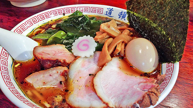 道頓堀 特製中華そば 小辛