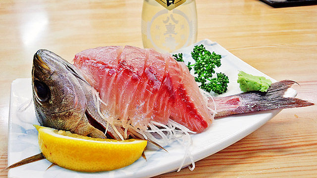 やまだや イサキ ( 刺身 )