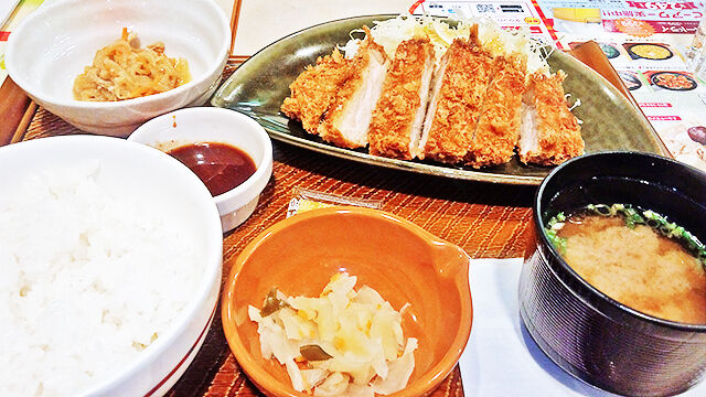 成増 とんかつ コロナにとんかつ! ガスト 豚ロースのとんかつ和膳