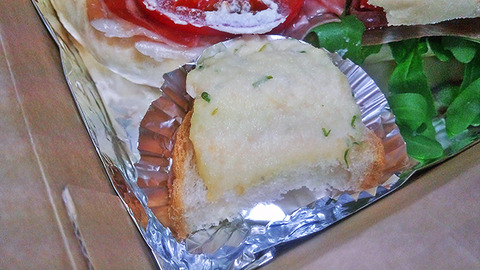 成増 テイクアウト うに太 自家製チャバタ・付け合わせ イタリアン ランチ ディナー unita ウニタ うに太