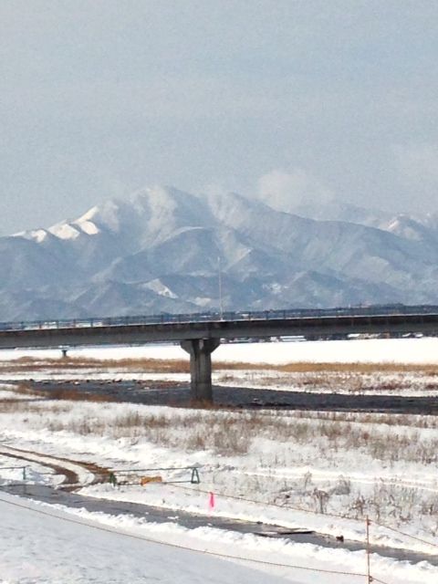 雪をまとった山々 Mountains Covered With Snow 英語でこんにちは 雪をまとった山々 Mountains Covered With Snow 英語でこんにちは