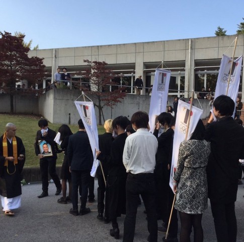 多摩美術大学佐野研二郎葬式パフォーマンス 弔辞全文 陽平ドットコム 試みの水平線 多摩美術大学佐野研二郎葬式パフォーマンス 弔辞全文 陽平ドットコム 試みの水平線