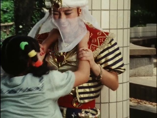 トトメス34 (18)