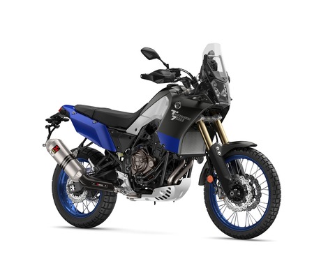BW3-FRPCK-00-00-RALLY-PACK-T700-Studio-001