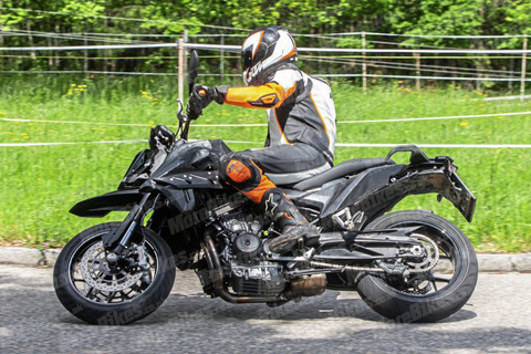 KTM-WEB-790-SMC-020