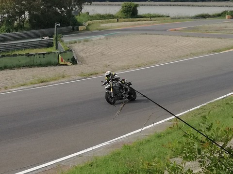 _Ducati_Streetfigher_V4_02