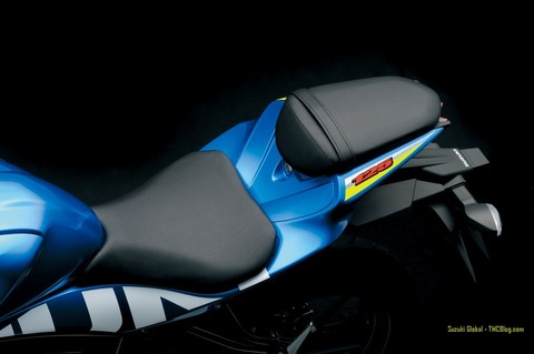 GSX-R125-R150-024