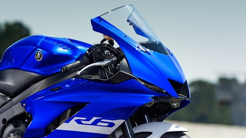 2020-Yamaha-YZF600R6-EU-Yamaha_Blue-Detail-002