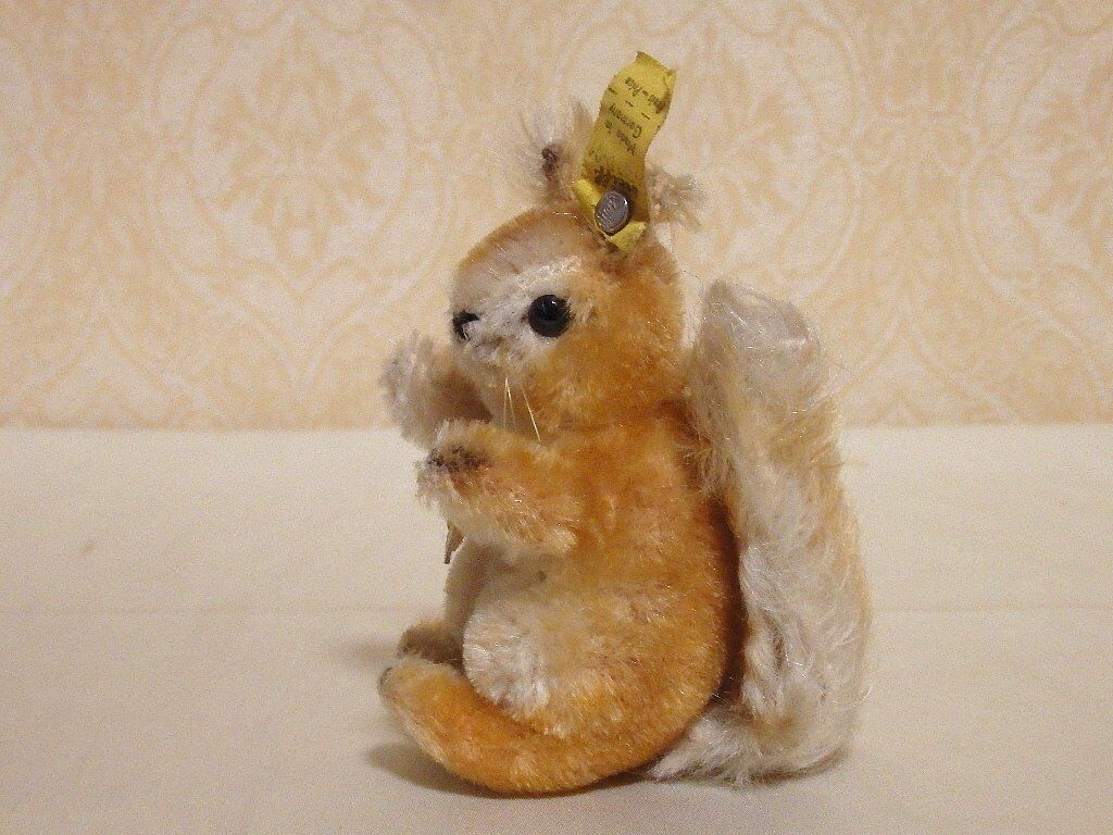 シュタイフ社 リスのポッシー・Possy 9cm : よきべあ テディベア シュタイフ社 リスのポッシー・Possy 9cm : よきべあ テディベア