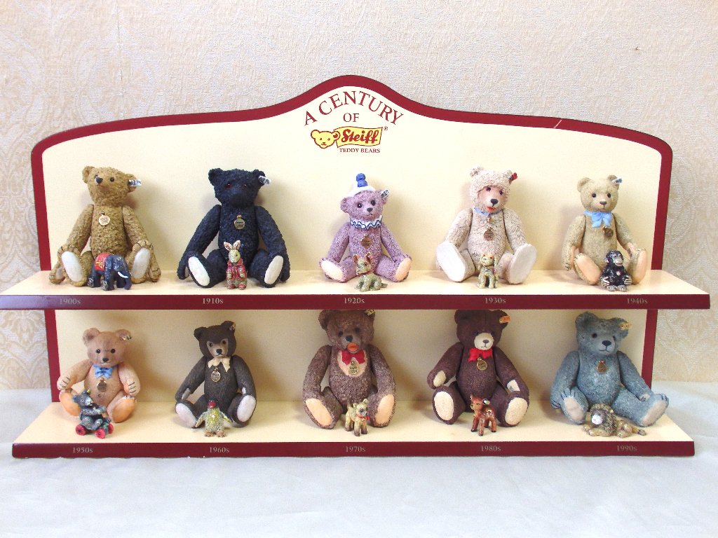 STEIFF シュタイフ　トータルフェス2002　オルゴール入り STEIFF シュタイフ トータルフェス2002 オルゴール入り STEIFF