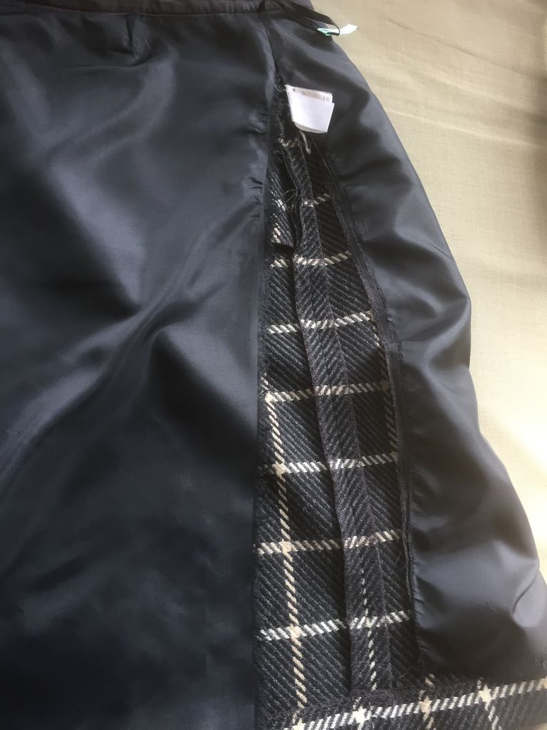 リフォーム スカートの裏地交換 横塚クリーニング