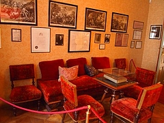 ¥¦¥£¡¼¥ó¤Ë¤¢¤ë¥Õ¥í¥¤¥È¤Î¿ÇÎŽê¤ÎÂԹ缼