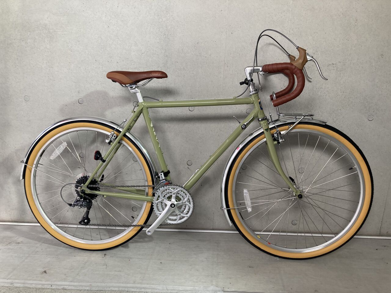 アラヤ・ツーリストのカスタム例 : 横浜市・鶴見区の自転車店