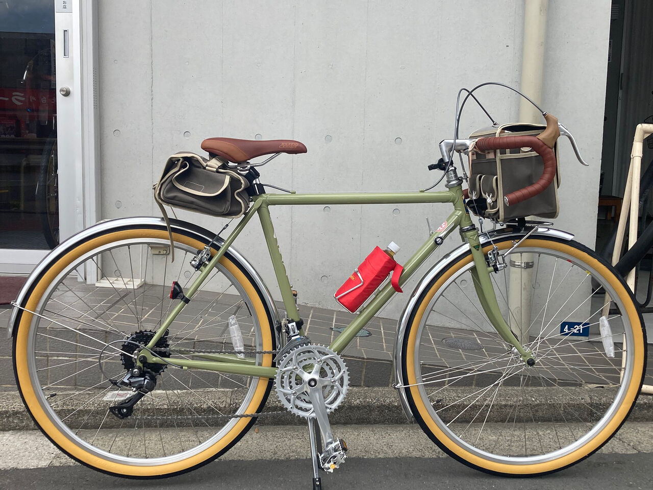 アラヤ・ツーリストのカスタム例 : 横浜市・鶴見区の自転車店