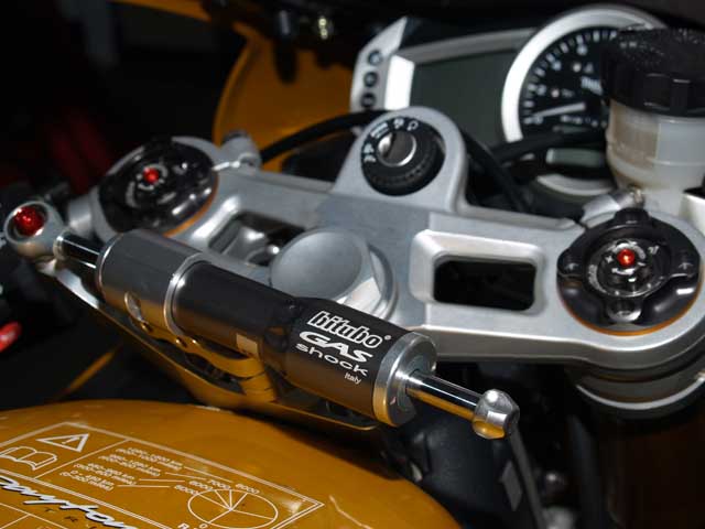 ストリートトリプル675 bitubo ステアリングダンパー