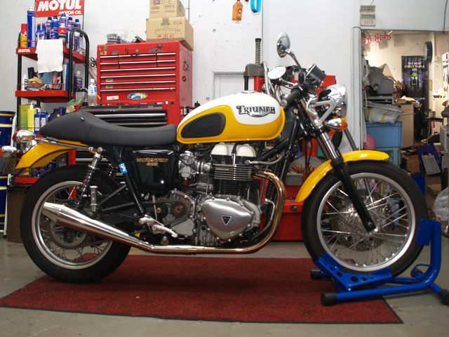 トライアンフ ボンネビル(Bonneville) T100&T120|タンクパッド