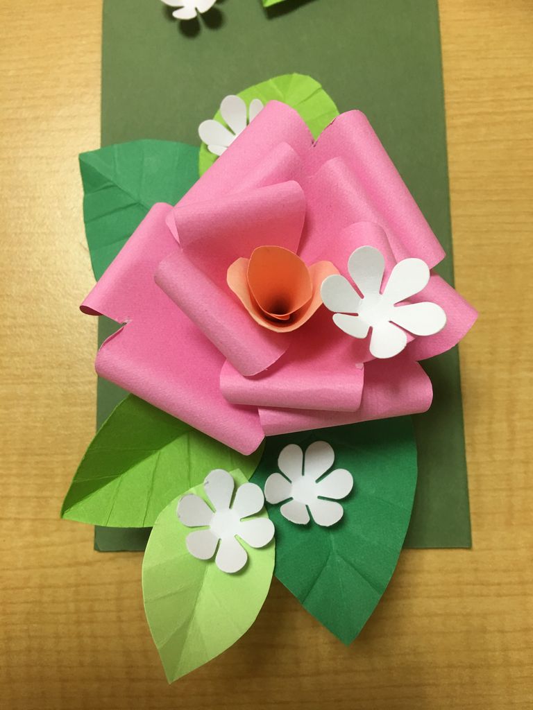 画用紙でバラを作ってみました 横山記念病院のblog 画用紙でバラを作ってみました 横山記念病院のblog
