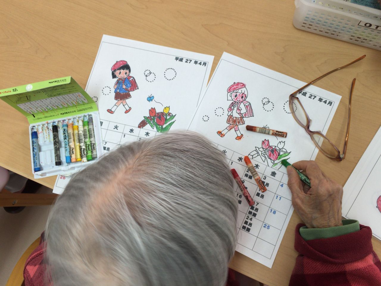 ４月色塗りカレンダー 新入学 横山記念病院のblog