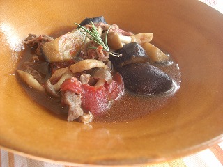 茄子ときのこのトマトオイスター煮。