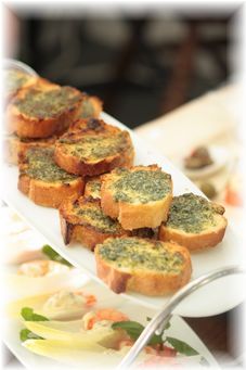 青海苔ガーリックトースト。