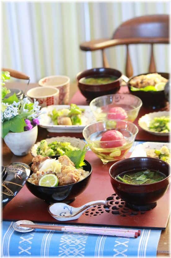 鶏塩親子丼。 と 献立。