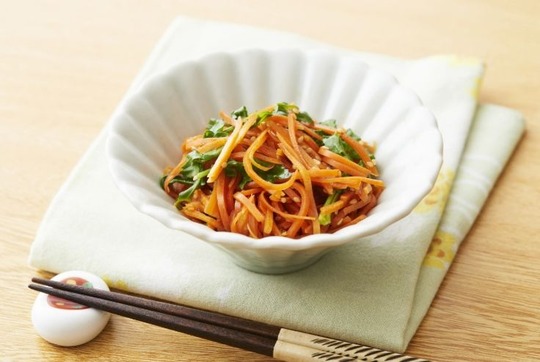 糖質＆カロリーOFFが楽々！そしてお料理上手になれちゃう秘密！　ラカントヘルシーレシピ3月更新しました🌈