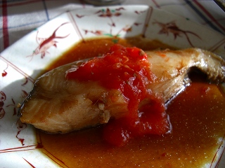 トマトの煮魚。 と献立。