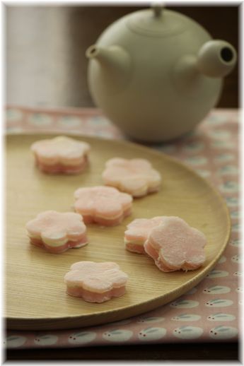 さくらの クリームチーズ八つ橋。