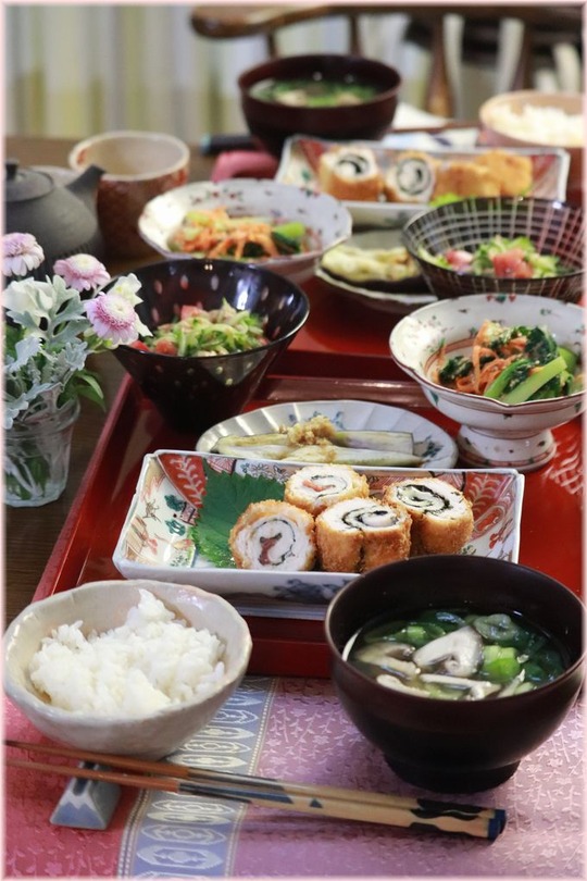 【レシピ】ささみの梅紫蘇フライと海苔チーズフライ。と　献立。　と　しいたけ。