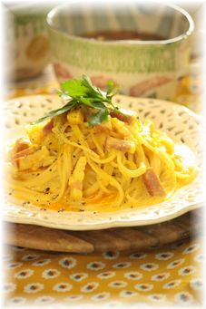 カレーカルボナーラ。 と献立。