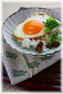 ネギ味噌目玉焼きご飯。 の朝ごはん。