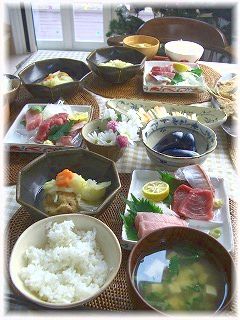 4人でお昼ごはん。