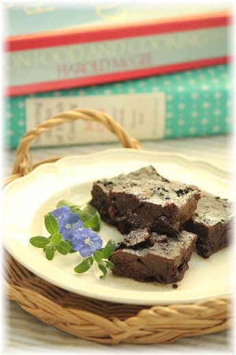 作業時間はたったの5分！子供と一緒に作るバレンタインブラウニー。